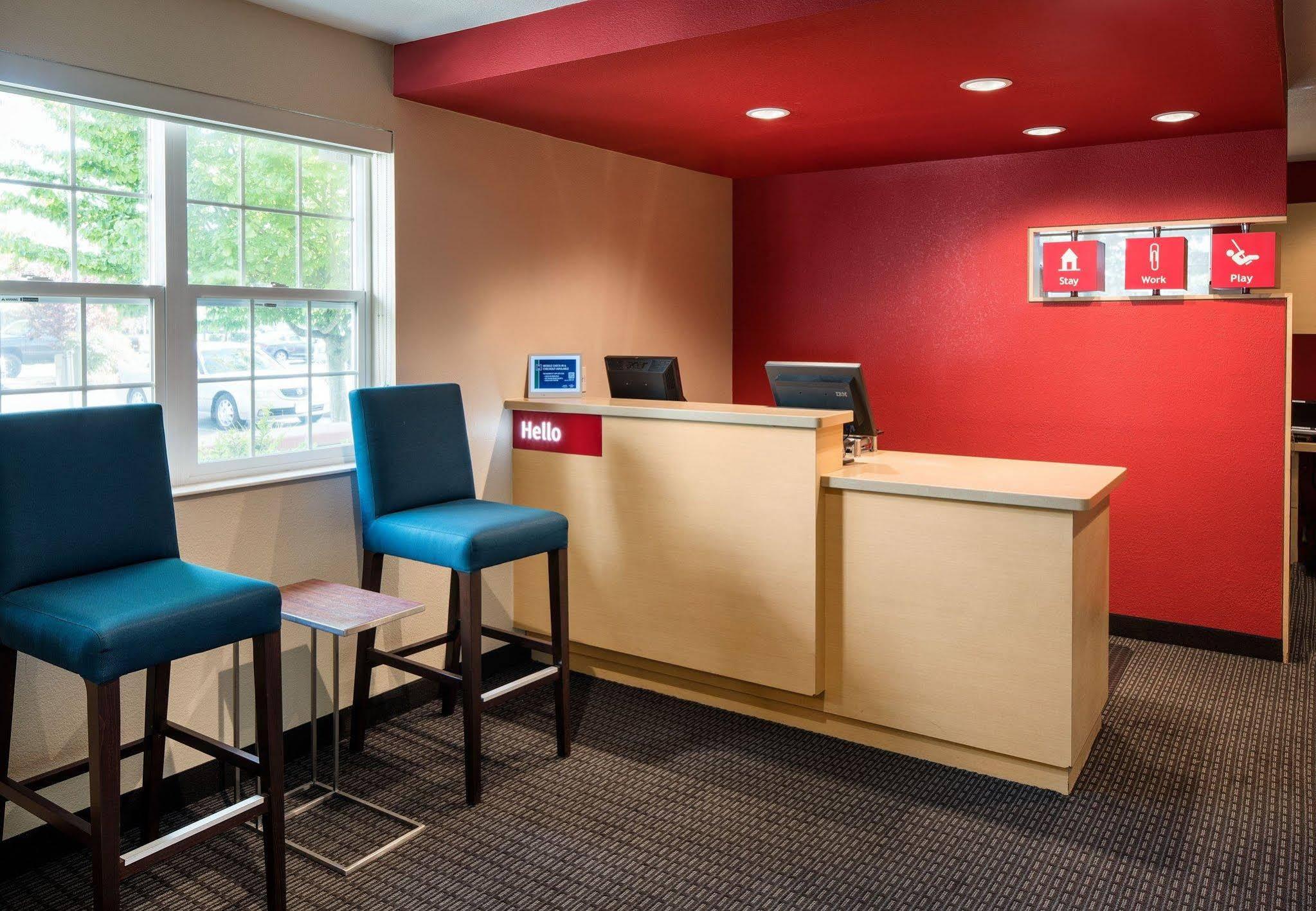 Sonesta Simply Suites Seattle Renton Exterior photo