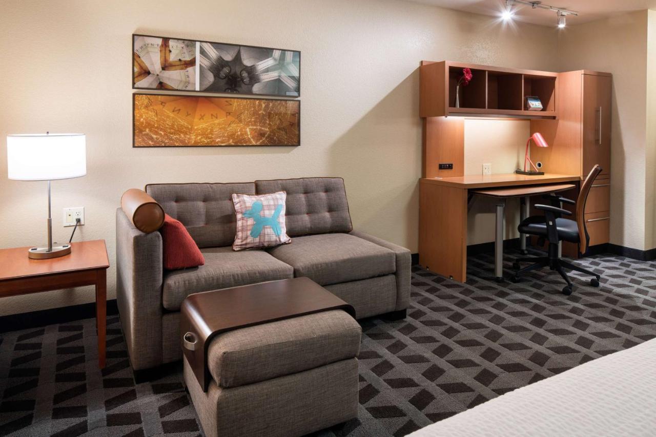 Sonesta Simply Suites Seattle Renton Exterior photo
